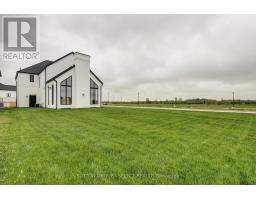 2 FIVE STAKES STREET - 40