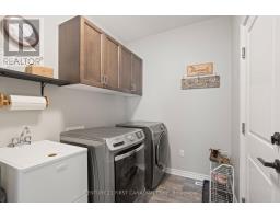 44 VIOLET COURT - 30