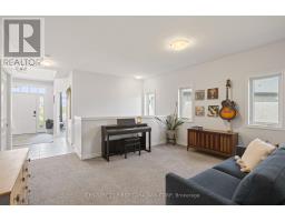 44 VIOLET COURT - 8