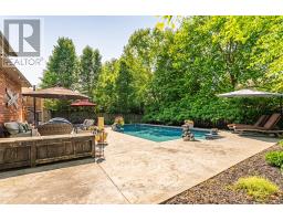 6 FIELDSTONE CRESCENT - 44