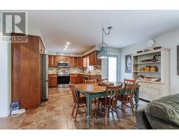 6 FIELDSTONE CRESCENT - 9