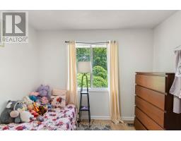 139 KIMBERLEY AVENUE - 24