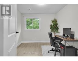 30 - 355 SANDRINGHAM CRESCENT - 17