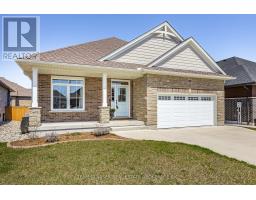 176 BOARDWALK WAY - 1