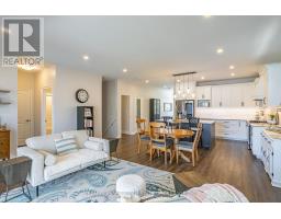 176 BOARDWALK WAY - 15