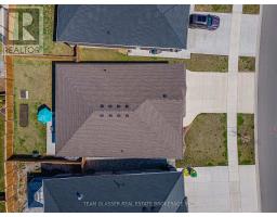 176 BOARDWALK WAY - 39