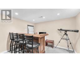 20 ARCHER CRESCENT - 17
