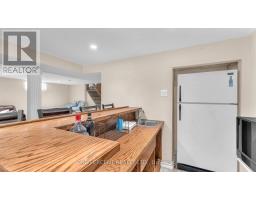 20 ARCHER CRESCENT - 18