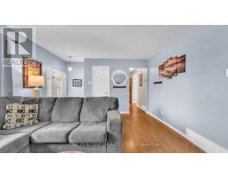 20 ARCHER CRESCENT - 6