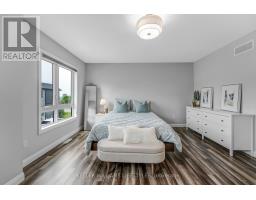 22 - 819 KLEINBURG DRIVE - 18