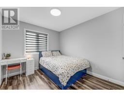 22 - 819 KLEINBURG DRIVE - 24
