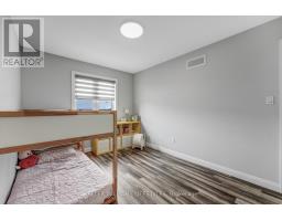 22 - 819 KLEINBURG DRIVE - 27