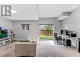 22 - 819 KLEINBURG DRIVE - 34