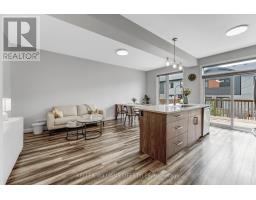 22 - 819 KLEINBURG DRIVE - 6
