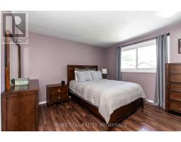 14 PONDEROSA CRESCENT - 25