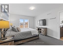 11 AUBURN DRIVE - 21