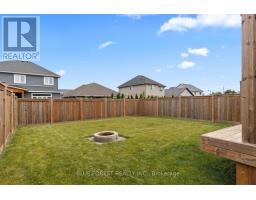 11 AUBURN DRIVE - 35