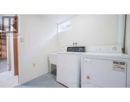 47 HIGHVIEW AVENUE W - 32