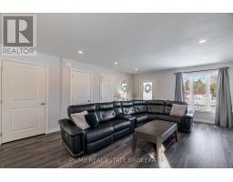 631 MAIN STREET - 5