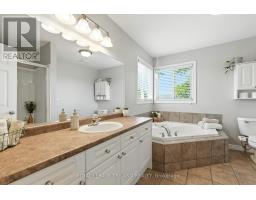 1812 BAYSWATER CRESCENT - 22