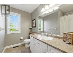 1812 BAYSWATER CRESCENT - 26