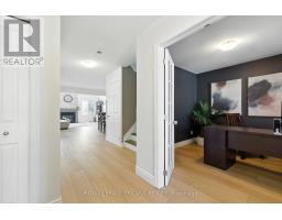 1812 BAYSWATER CRESCENT - 5