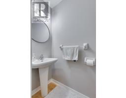 11 - 340 AMBLESIDE DRIVE - 17