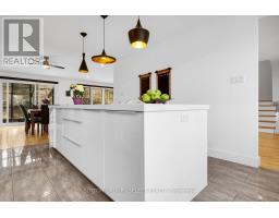 1625 HILLSIDE DRIVE - 21