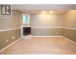 39 JUNO DRIVE - 23