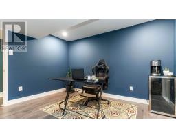 688 WOODS EDGE ROAD - 30