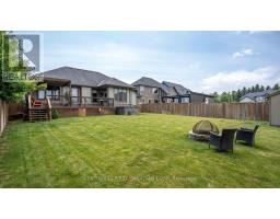 688 WOODS EDGE ROAD - 33