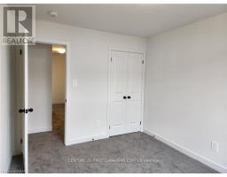 44 - 1781 HENRICA AVENUE - 14