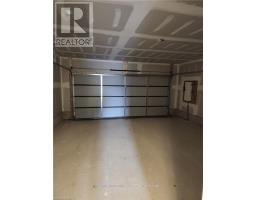 44 - 1781 HENRICA AVENUE - 22