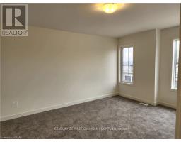 44 - 1781 HENRICA AVENUE - 8