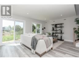 136 MANOR ROAD - 11