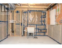 136 MANOR ROAD - 41