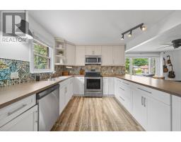 222 STERLING STREET - 15