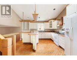370 JONATHAN STREET - 15