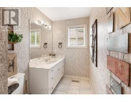 370 JONATHAN STREET - 20