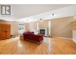 370 JONATHAN STREET - 29