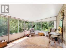 370 JONATHAN STREET - 36