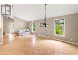 370 JONATHAN STREET - 9