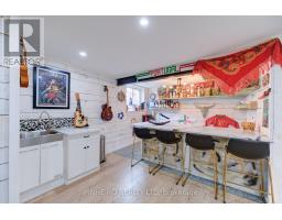15 KEMP CRESCENT - 26
