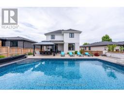 15 KEMP CRESCENT - 31