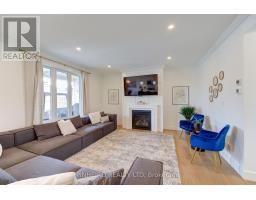 15 KEMP CRESCENT - 4