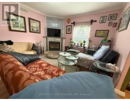 84 PORT STREET - 6