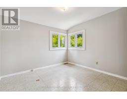 1272 WAYNE ROAD - 29