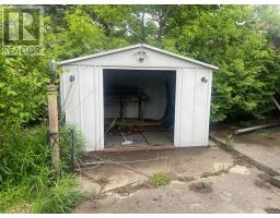 22 QUEENSTON CRESCENT - 3