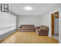 22 QUEENSTON CRESCENT - 5