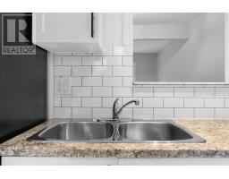138 SIMCOE STREET - 17